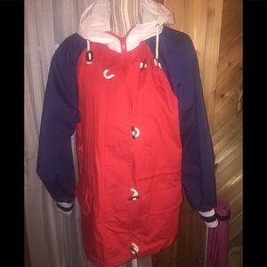 VTG S NAUTICAL RED WHITE & BLUE TOWNE LONDON FOG